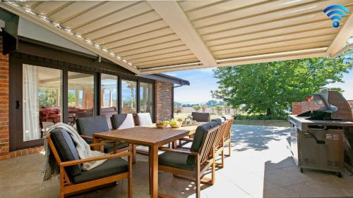 Warrington Park Bendooley Hill Berrima | Berrima