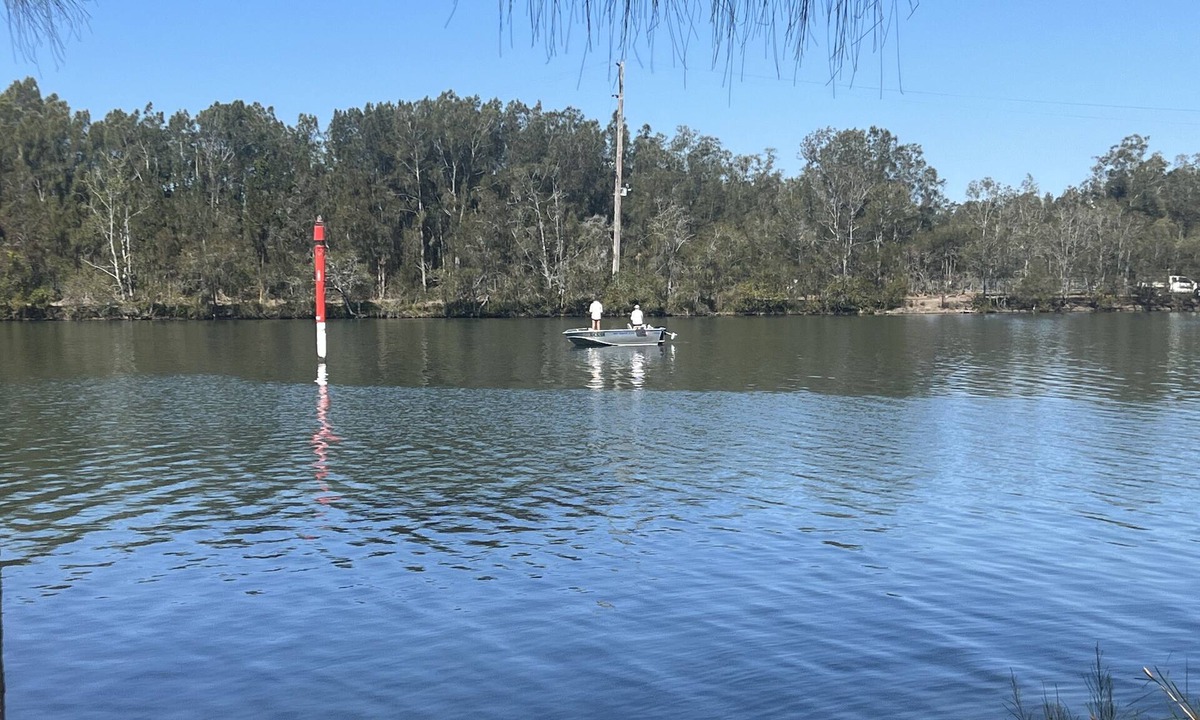 Dora Creek House | Waterfront Paradise FREE Motor BOAT & Fishing