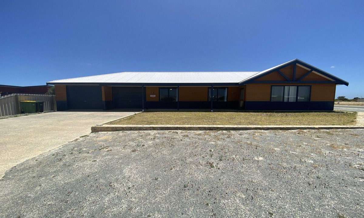 Green Head House | Welcome to South Bay Haven! Situated in beautiful South Bay Green Head. This home is ideal for a rel