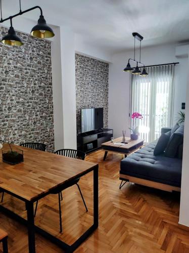 Zografos Apartment | Where Dreams Attend Address!
