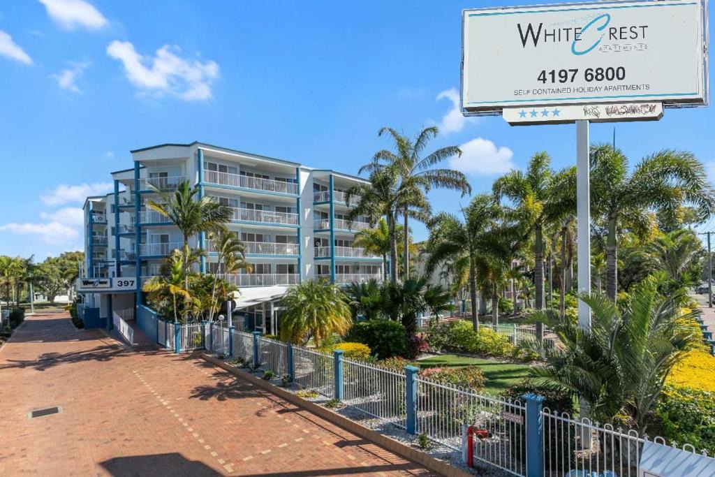 Torquay Apartment | White Crest Apartments