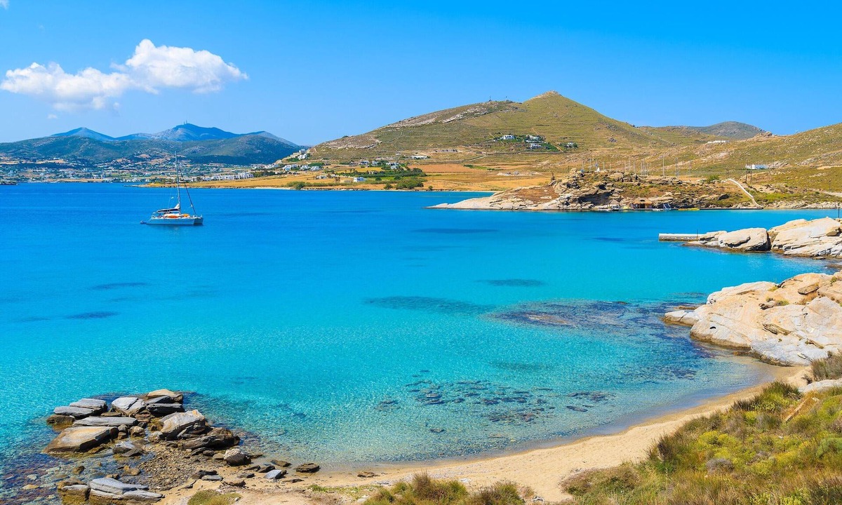 Sifnos Villa | Wonderful Sifnos Villa | Villa Majesty | Private Pool with Jets | Beautifully Furnished Veranda | Sea Views | 2 Bedrooms | Kamares
