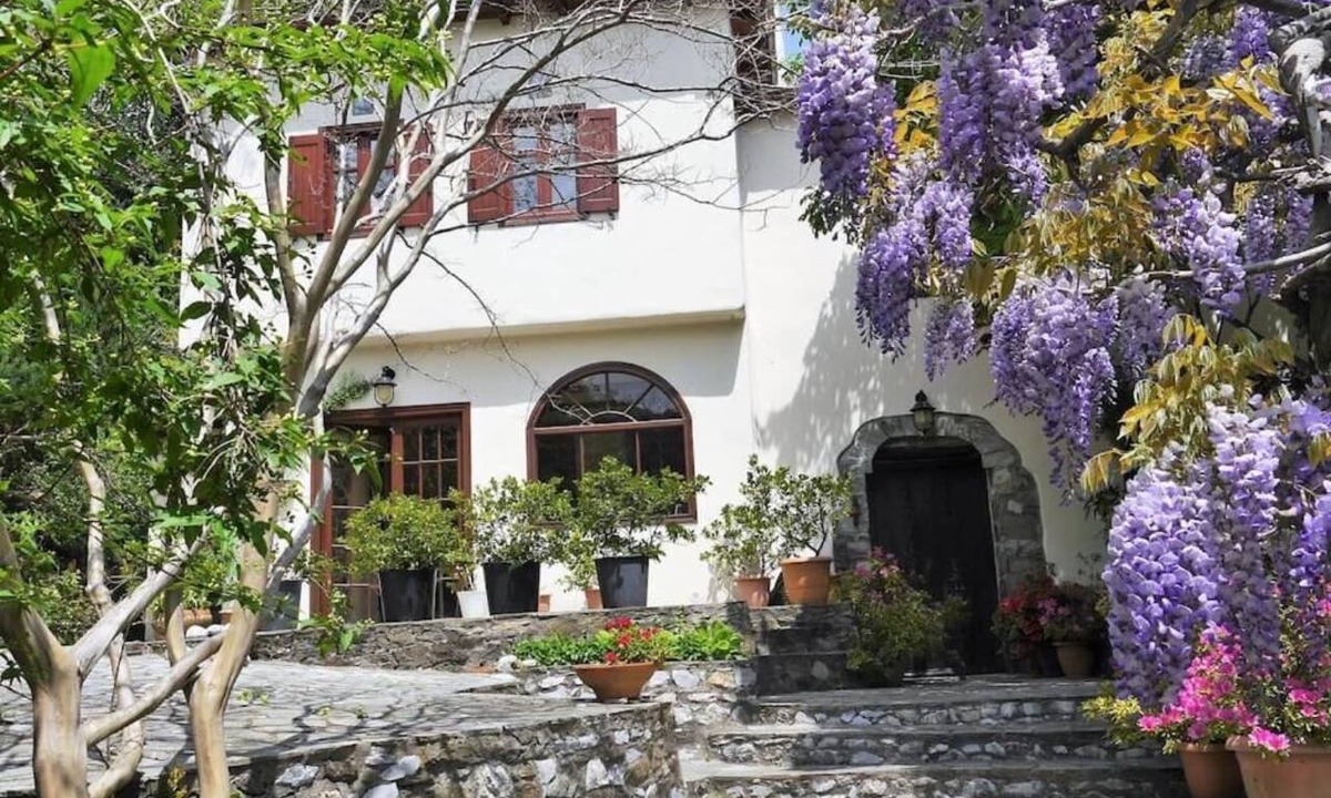 Zagora House | Wonderful Villa Thalia 4 Bedroom & guest house