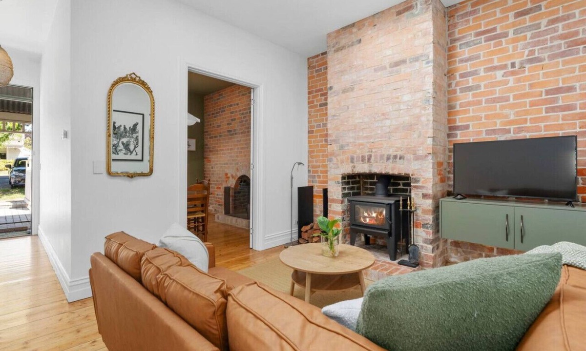 Soldiers Hill Apartment | Wurr-Wurrin Soldiers Hill Cottage - close to CBD