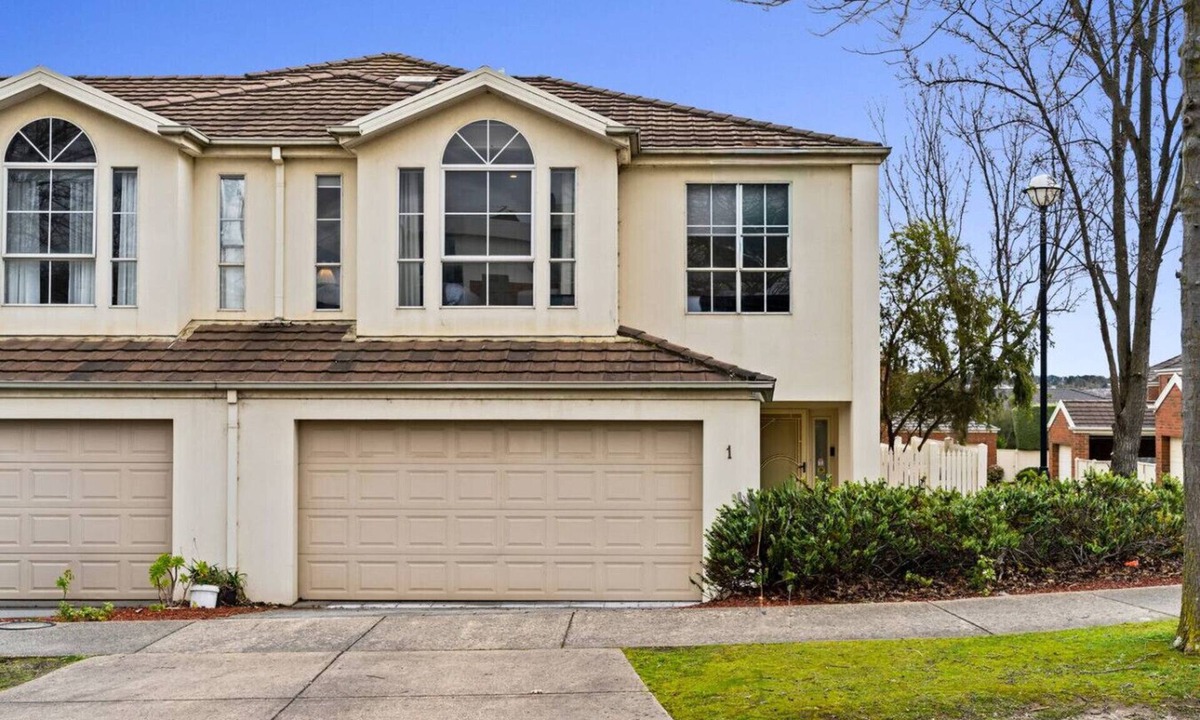 Glen Waverley Apartment | Your Cozy Home in Glen Waverley | 4BR Family Stay