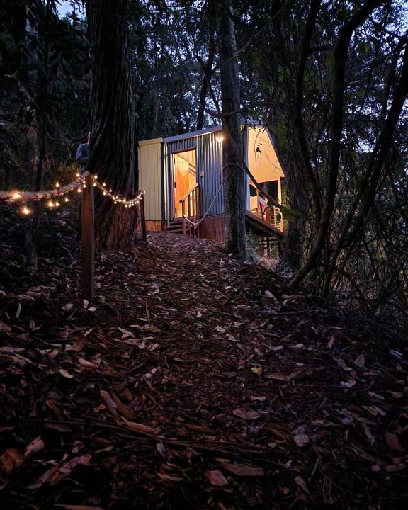 Narara House | ZEN House Tiny house by the lake