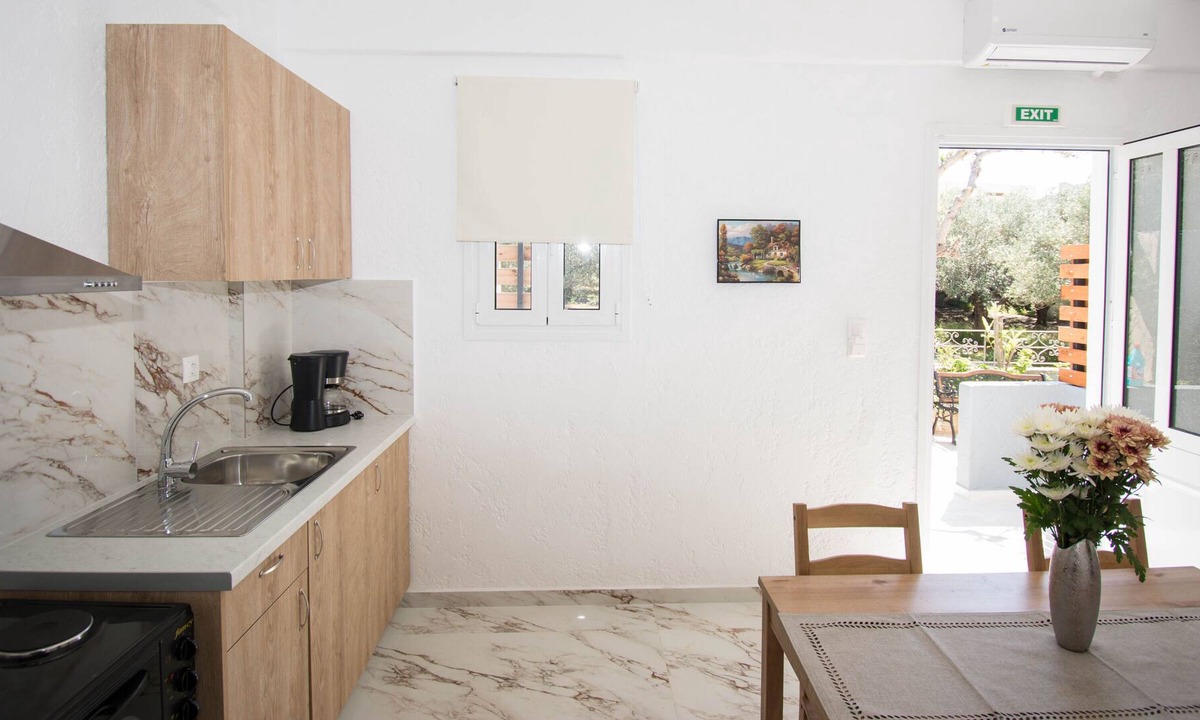 Ferma Apartment | Zervakis Apartment,set Less Than 1 km From Ferma Beach