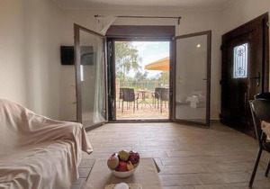 1 Bedroom Stunning Apartment In Nafpaktos in Dorida