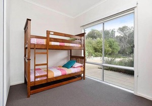 1 Viking St - Spacious Family Home with Sea Views