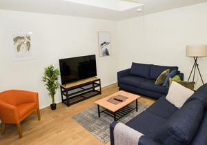 2 Bedroom Apartment | Ideal for families, couples, individuals and others
