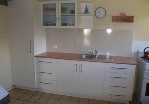 2 bedroom unit that sleeps 5 people