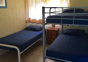 2 bedroom unit that sleeps 5 people