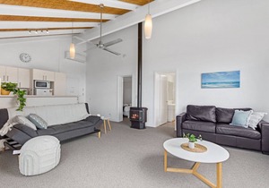 2 Whitecrest Resort - Pool & Amazing Ocean Views