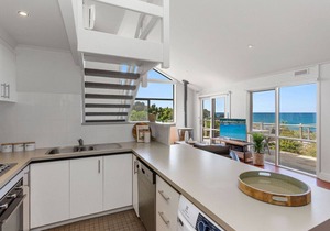 3 Whitecrest Resort - Pool & Amazing Ocean Views