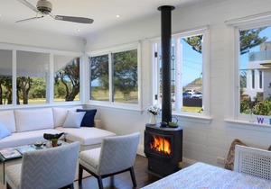 32 WERRI BLUE Werri Beach, Gerringong - 4pm check out Sundays!