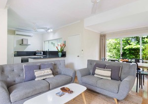 79 Reef Resort | Private Villa Close to Beach