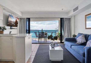 #812 Ramada Resort, Beachfront