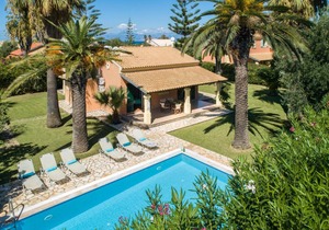 90 m² Villa ∙ 3 bedrooms ∙ 6 guests in Thinali