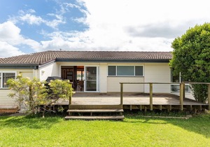 95 Underwood - One Mile Beach Family Holiday House