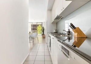 A Cozy & Modern Studio Right Next to Darling Harbour