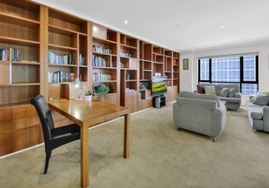 A Spacious & Cozy 3BR Home With FREE Parking