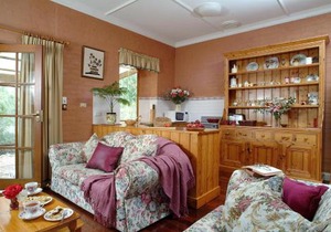 Amanda's Cottage 1899