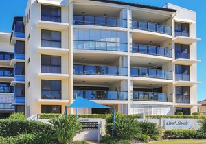 Apartment 404b Coral Sands