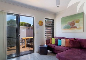 Aqua Apartment #3 - Pacific Palms Holidays