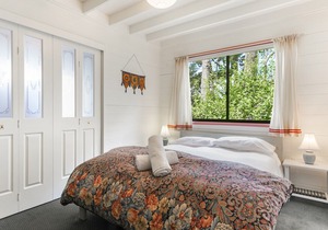 Arcadia Cottage - Five Bedroom Cottage, Sleeps 12