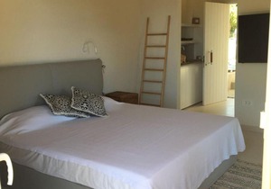 Arion Seaside Suites Apartment 2 in Pogoniá