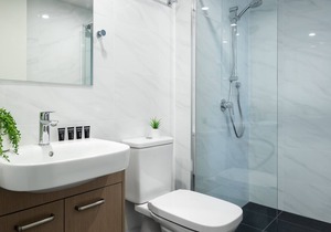 Ascot Budget Residences - Close to Brisbane Airport & Racecourses