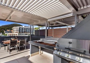 Aura Apartments Unit 13 59 Shoal Bay Road