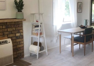 Barefoot Beach House a newly renovated home in the heart of Narrawallee