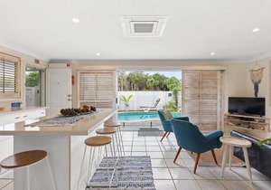 Barefoot in Lennox - Private Plunge Pool & Beach Frontage & Wifi