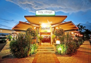 Bay Village Tropical Retreat & Apartments