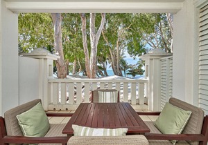 Beach Club 3 Bedroom Oceanview Apartment Palm Cove