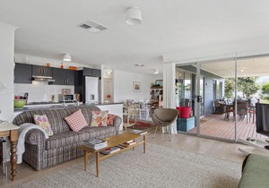 Beach Fun 11 Broadbeach Drive