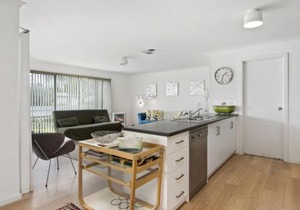 Beach Fun 11 Broadbeach Drive