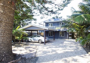 Beachfront Bungalow - North Avoca