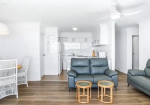 Beachpoint 402