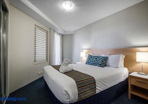 Beachside Mooloolaba Apartment with a View
