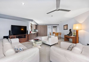 Beautifully presented 2 Bedroom 1 Bathroom Temple Apartment, Palm Cove