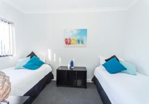 Bircoo Cottage Beach and Golf Getaway