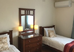 Blackburn Holiday Apartment 4