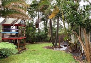 Blacksmiths Beach Shack