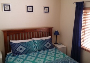 Blue Line Unit 4 Great location! Close to all amenities!