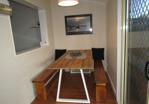 BLUE LINE UNIT 5 Great location! close to all amenities!