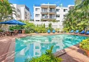 Boho Beauty ~ 2 Bed/2bath/1 Car ~ New Farm