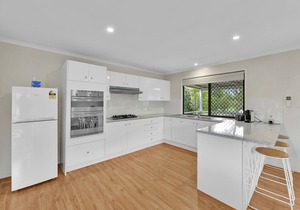 Briar Rose Cottages - Cedar Cottage