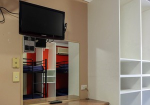 Brisbane Backpackers Resort - Group of 6